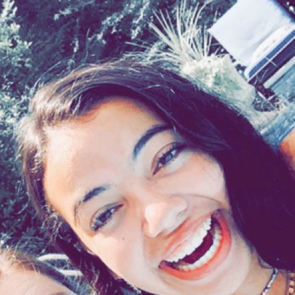 Meet your Posher, Stephanie